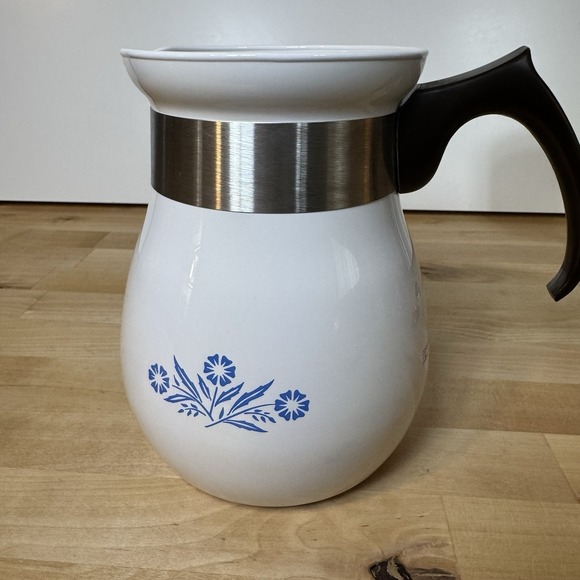 Corning Ware Blue Cornflower P-166 6 Cup Stovetop Percolator with Lid & Basket - Picture 12 of 13